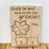 houten bloem groeien, een diy kaart met cut out boem om zelf in te kleuren. persoonlijke en lieve attentie.