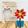 houten bloem groeien, een diy kaart met cut out boem om zelf in te kleuren. persoonlijke en lieve attentie.